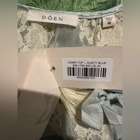 Doen Camri Top in Dusty Blue - Picture 5 of 8